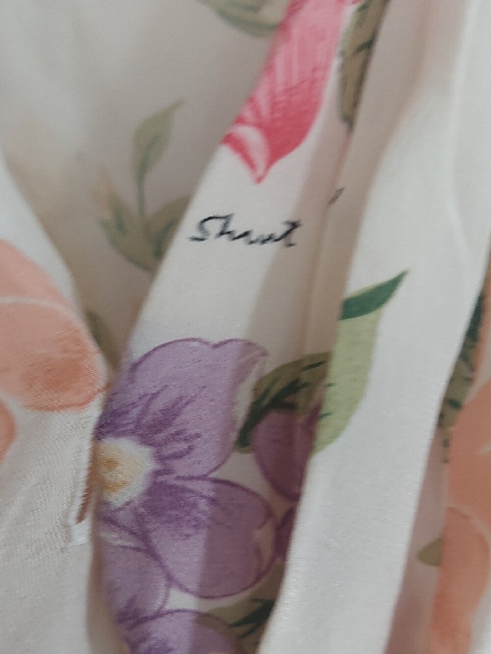 100% Silk Anna And Frank Cream Floral Short-Sleeve Button Down Shirt - Picture 5 of 9